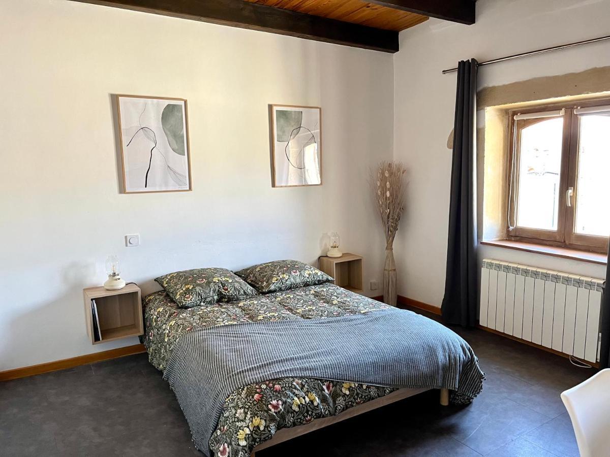 Studio De Charme Au Coeur De Valréas Εξωτερικό φωτογραφία